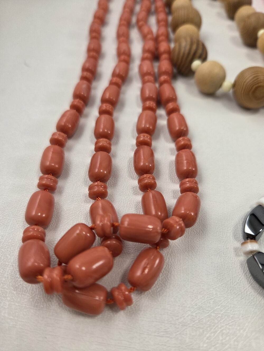 Vintage 1960s-80s Statement Necklace Lot, 8-Piece Retro Costume Collection - Picture 2 of 12